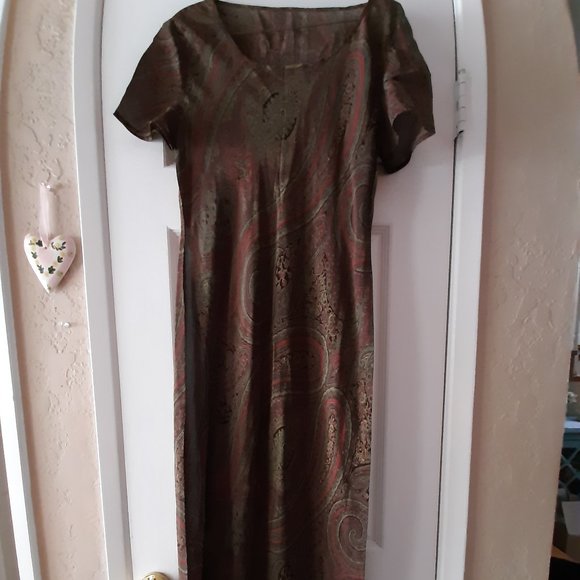 Paisley Maxie Dress - Picture 1 of 6
